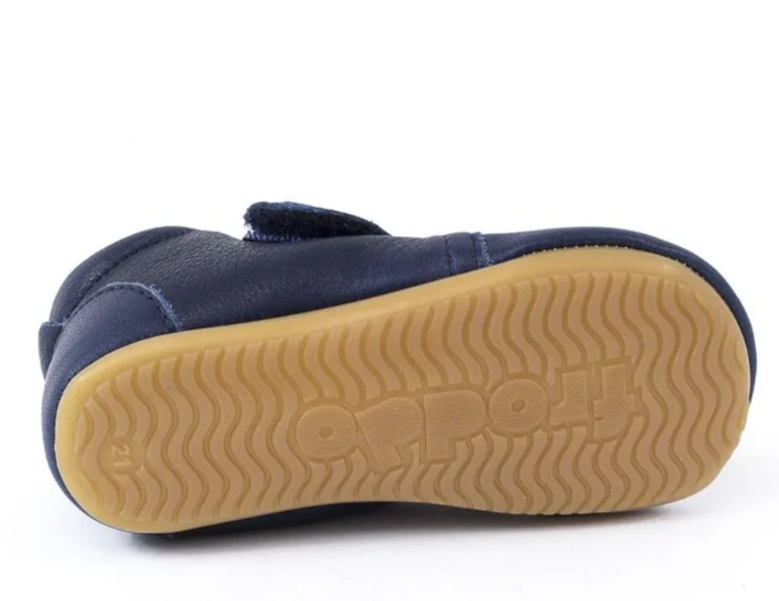 Du berceau aux premiers pas: la place de la chaussure dans le développement du pied du bébé -  - Chausse toi